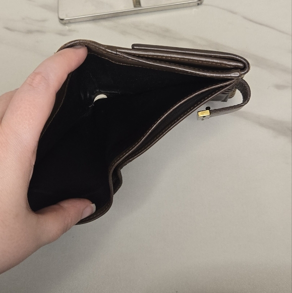 Gucci GG Monogram Brown Canvas Compact Wallet - Picture 10 of 14